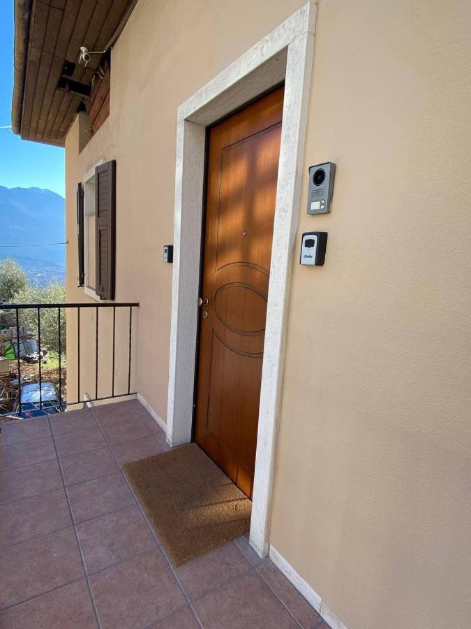 Garda View Apartment Tenno Bagian luar foto