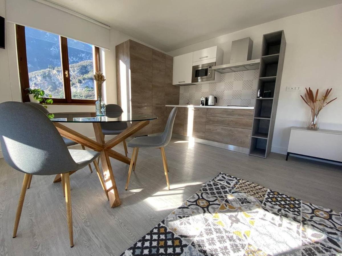 Garda View Apartment Tenno Bagian luar foto