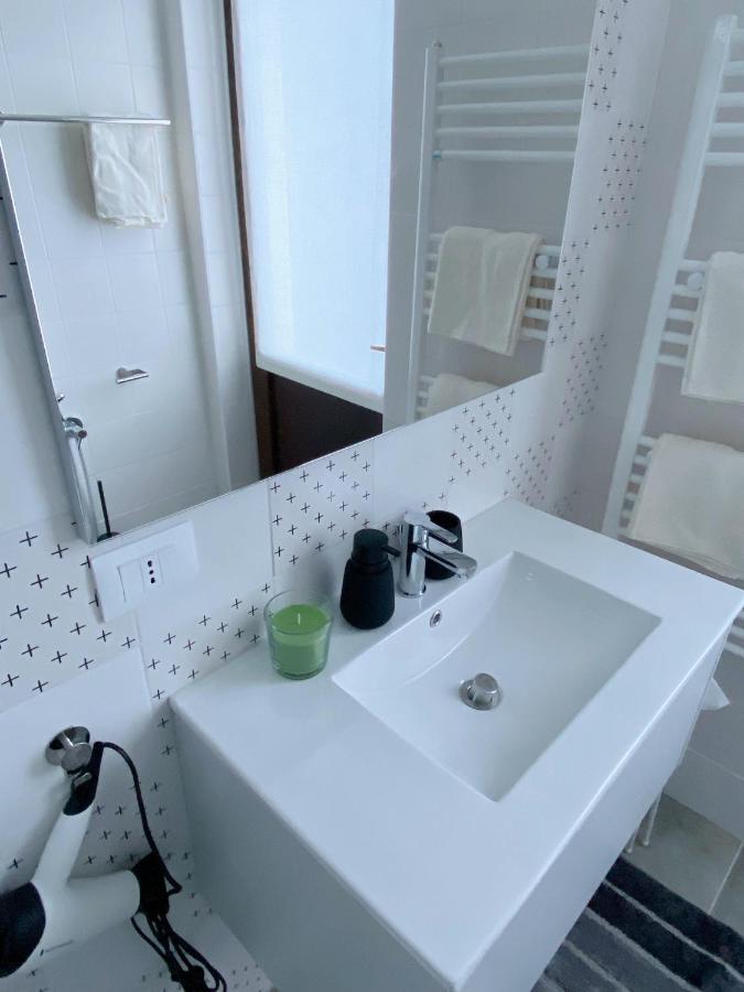 Garda View Apartment Tenno Bagian luar foto