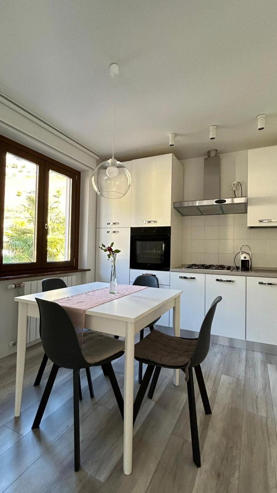 Garda View Apartment Tenno Bagian luar foto