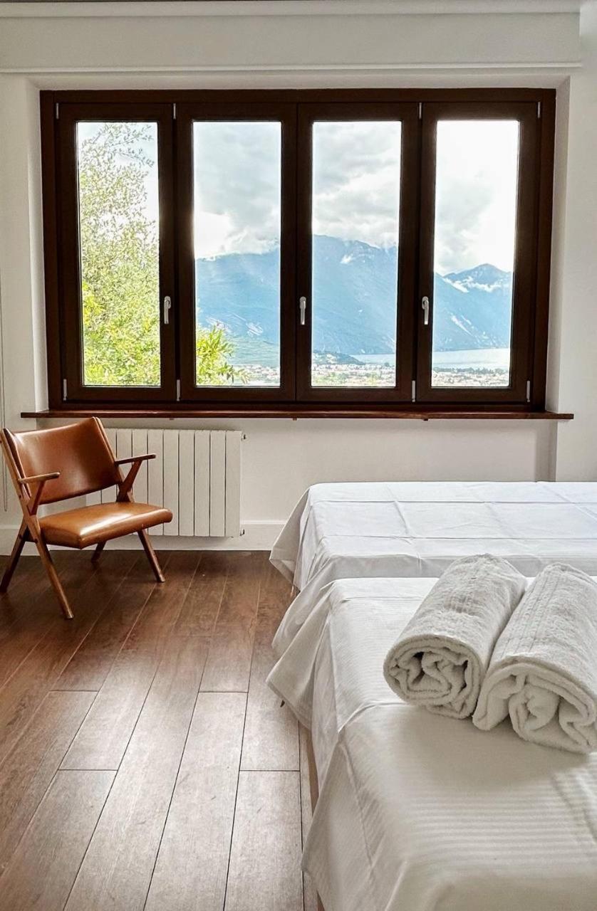 Garda View Apartment Tenno Bagian luar foto